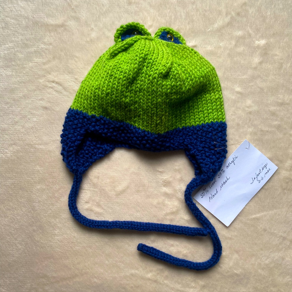 Green and Blue Knit Frog Hat
